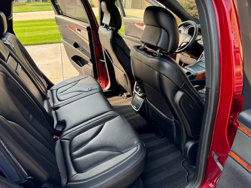 auto interior detailing