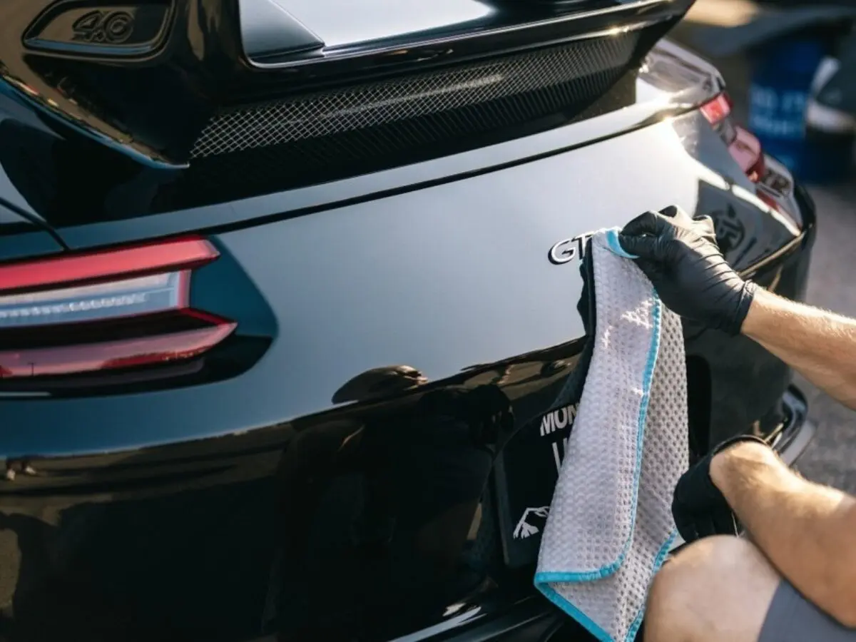 What is auto detailing