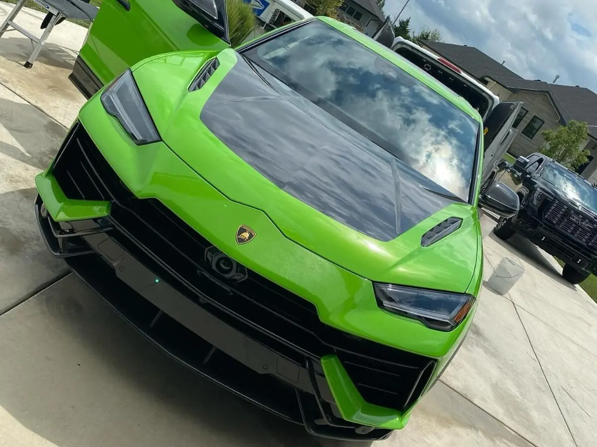 Automotive exterior detailing