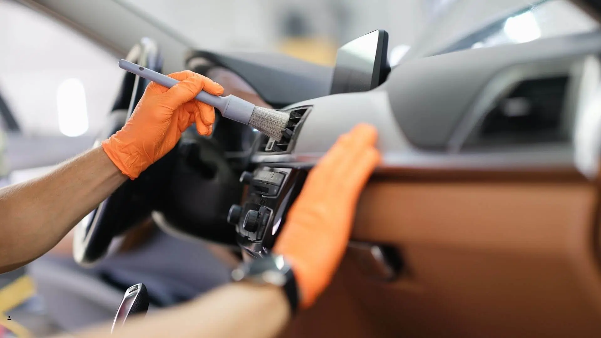 rp auto detailing professional headlight restoration for safer driving in wichita, ks 202603 (1)